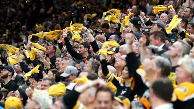bruins-fans-stanley-cup-final.jpg